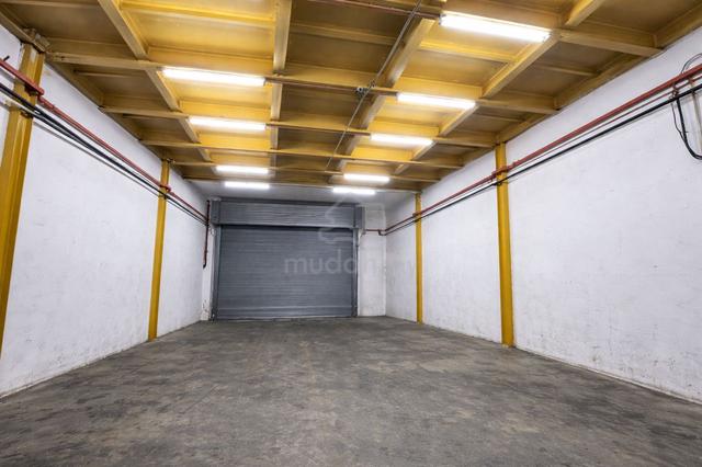 Batu Caves Taman Bolton 1.5 Storey Factory for Rent 1