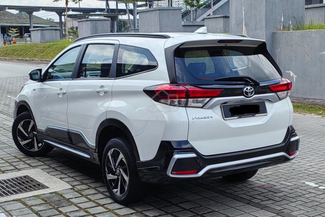 Toyota RUSH 1.5 S ENHANCED (A) PUSH START L/SEAT - 3