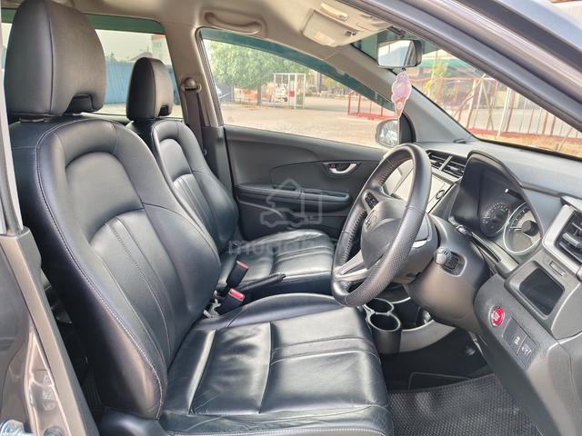 2019 Honda BR-V 1.5 V Spec 5-Years Warranty - 3