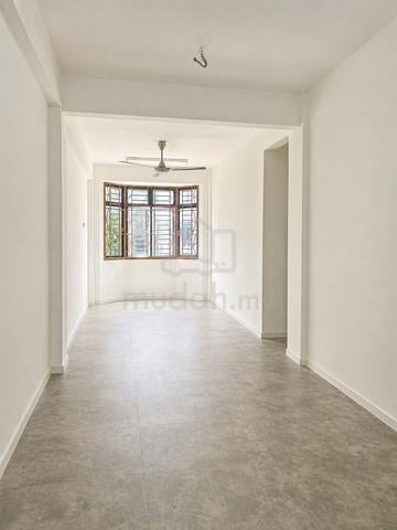 FLAT PEKAN NANAS 1