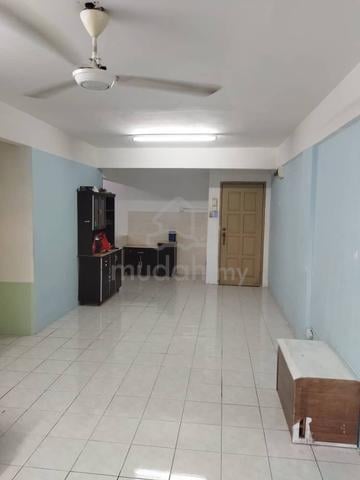 Apartment Taman Topaz 1