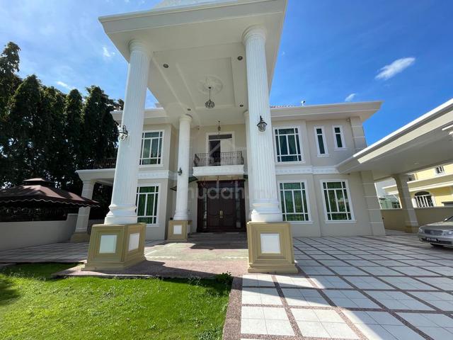 Taman Khidmat Bungalow / 8031 sf / Fully Furnished / City Mall / KK 1