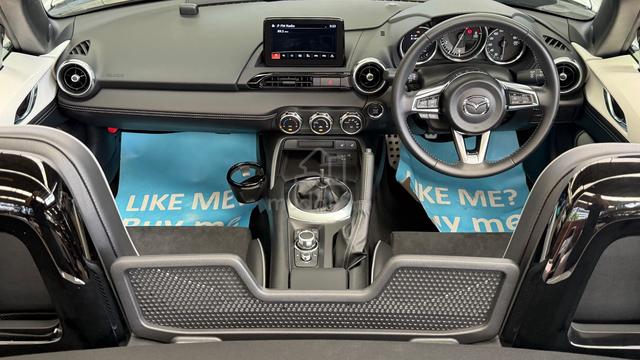 2023 Mazda Roadster 1.5 Manual RS Soft Top 2WD Con - 3