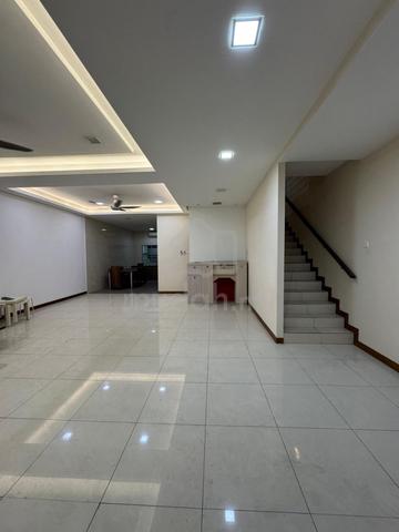 Amanria Residence,3 Storey House Bandar Puchong Utama For Sale 1