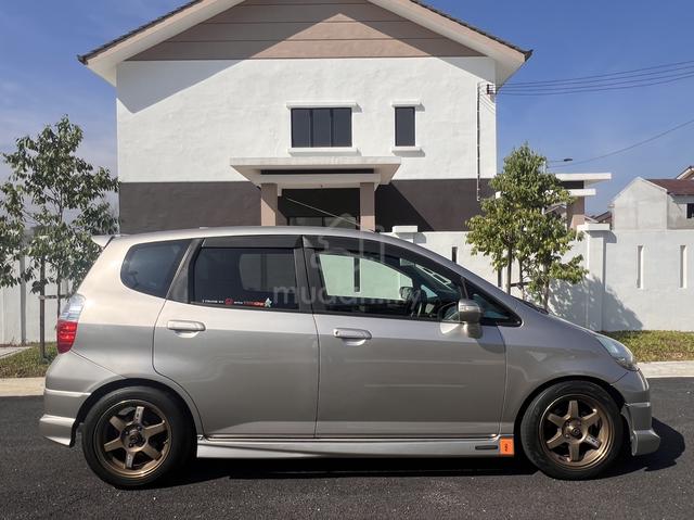 2004 Honda JAZZ 1.5 i-DSI (A) - 1