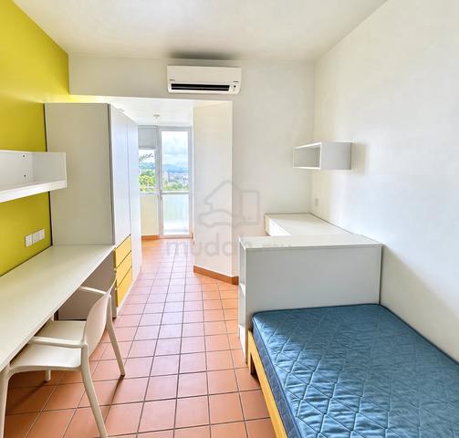Univillage 1