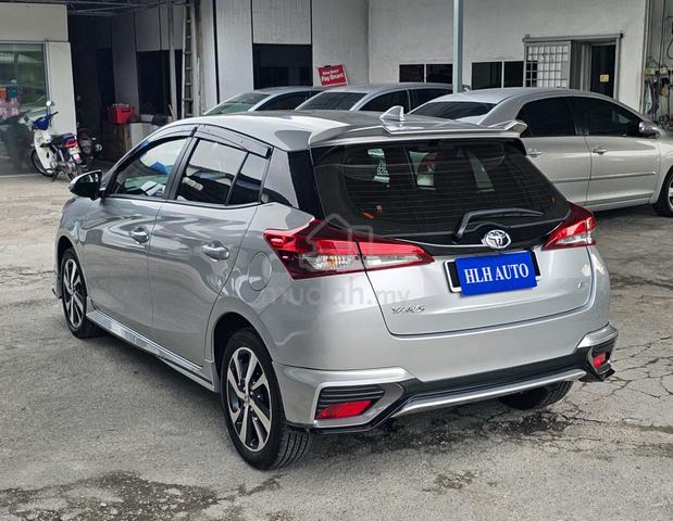 2022 Toyota YARIS 1.5 E FL (A) Super Low Mileage - 3
