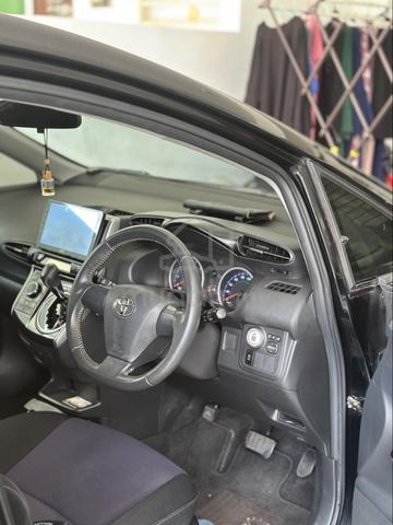 2012 Toyota WISH 1.8 S ZGE20G (A) - 4