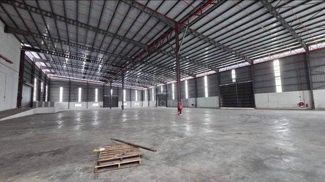 For Rent Factory Warehouse‼️Sungai Kapar Indah Klang【1.55 Acre,200Amp】 1