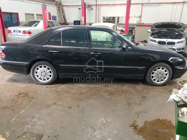 Mercedes Benz E-200 Compressor (2.0) - 3