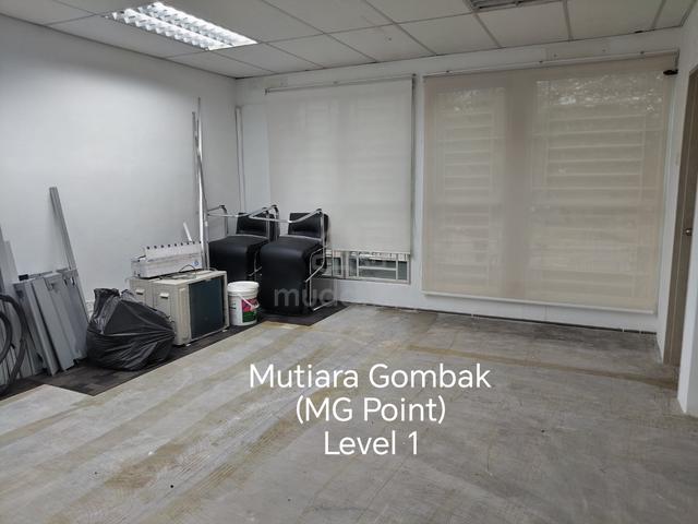Rare Unit @ Mutiara Gombak MG Point | In Front of School 1
