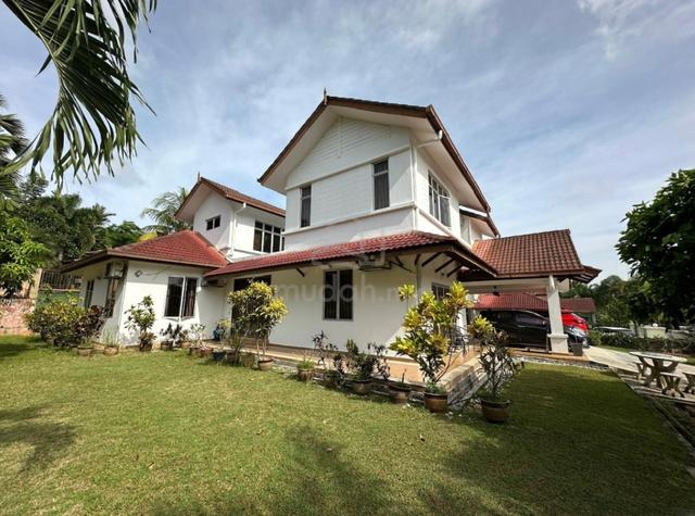 HUGE n CORNER BUNGALOW 6700SQFT PERDANA HEIGHTS SEKSYEN U10 SHAH ALAM 1
