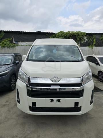 2026 Toyota HIACE 2.8SLWB WINDOW VAN (READY STOCK) - 3