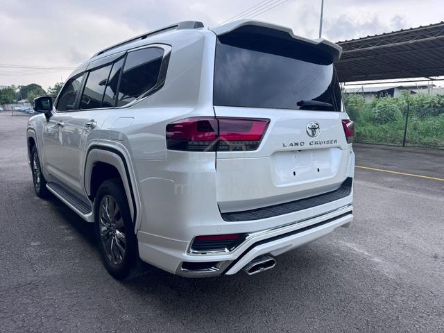 2023 Toyota LANDCRUISER 3.3 ZX FJA300W (A) - 2