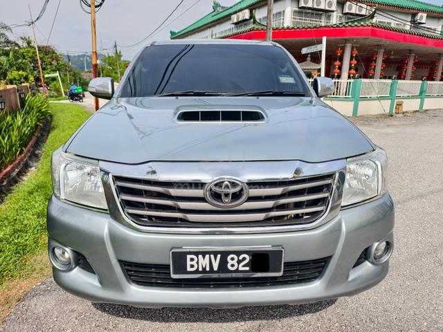 2014 Toyota HILUX Double CAB 2.5 G TURBO MT 1Owner - 2