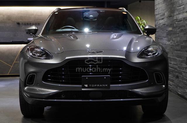2022 Aston Martin DBX 4.0 Black Interior - 5