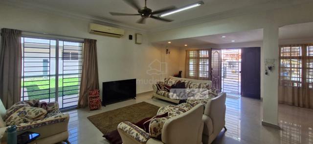 For sale Bandar botanic corner lot angsana 45x75 value buy renovated 1