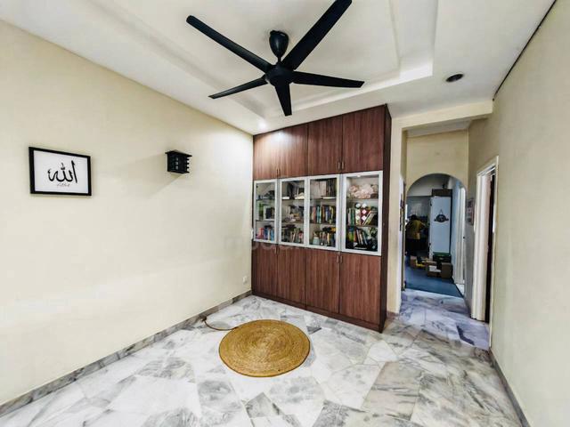 DEKAT SURAU ⭐ 20x70 Single Storey Taman Kinrara Taman Mawar Puchong 1