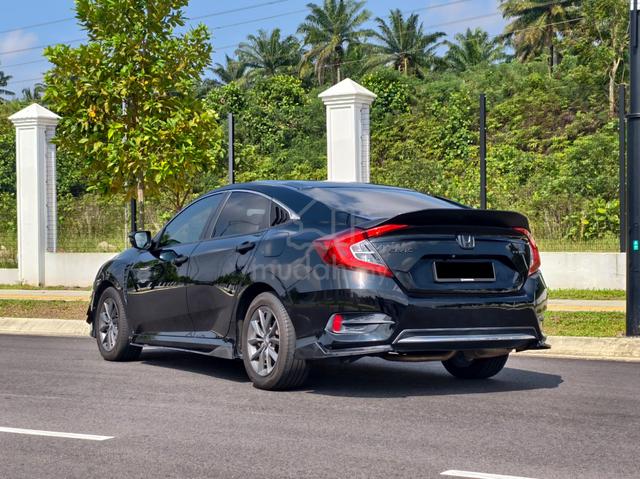 {2020}Honda CIVIC 1.8 S (A) Sport Car King F/Loan - 4