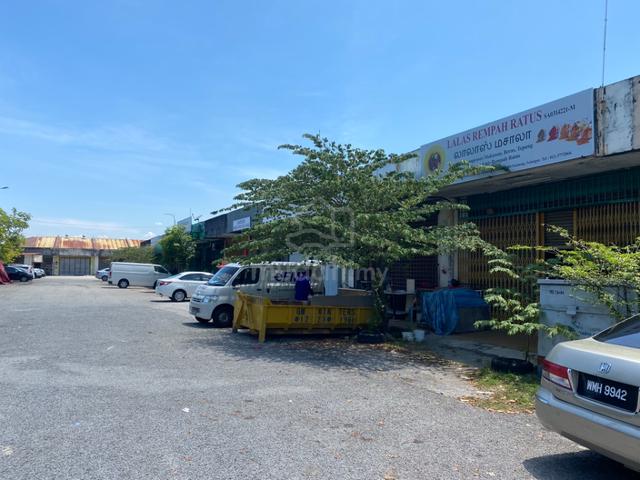 Bukit Puchong Single Storey Link Factory 5