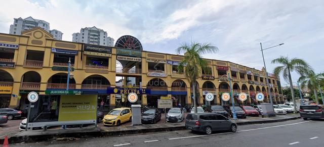 Sungai Dua Near USM Ground Floor Facing Mainroad 1