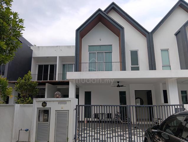 [FOR SALE] Renovated 2-Storey Garden Home @ Ebonylane, Eco Forest 1