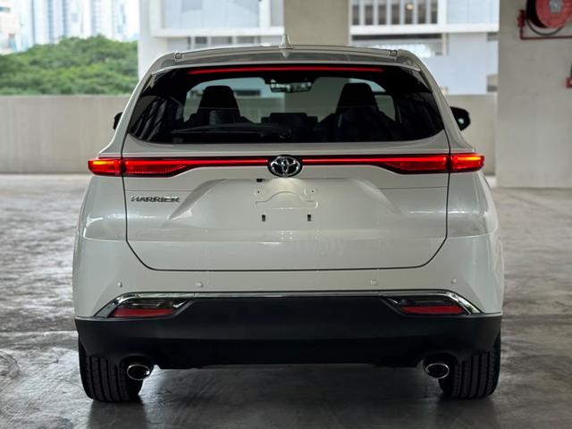 2021 Toyota HARRIER 2.0 Z / PANROOF / LOW MILEAGE - 5