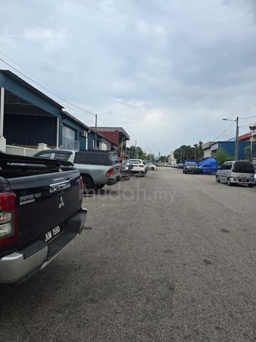 Taman Mount Austin @ Mutiara Emas 5 @ 1.5 Storey Terrace Factory 1