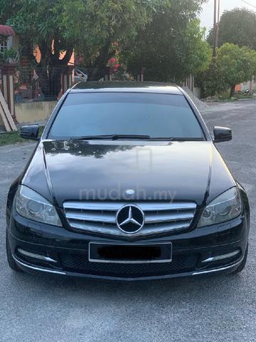 2011 Mercedes Benz C250 CGI BlueEFCY - 1