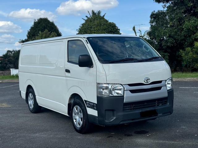 2015 Toyota HIACE 2.5 FACELIFT (M) Panel Van - 3