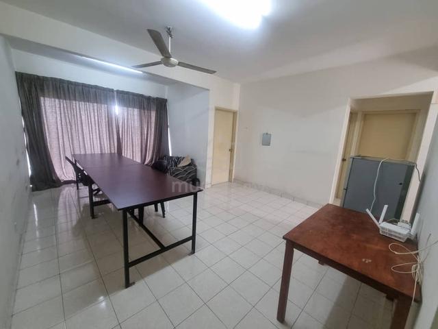Pangsapuri Baiduri (Seksyen 7 Shah Alam) 1