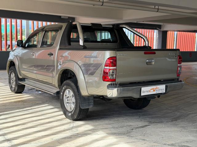 2009 Toyota HILUX 2.5 G FACELIFT (A) - 4