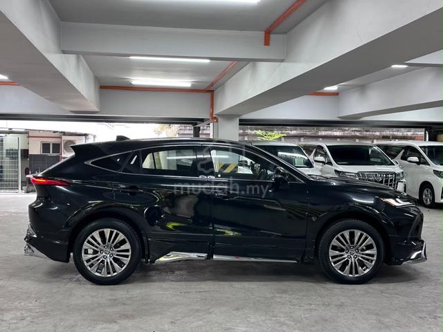 25k KM 2024 Toyota HARRIER Z BLACK SEAT - 2