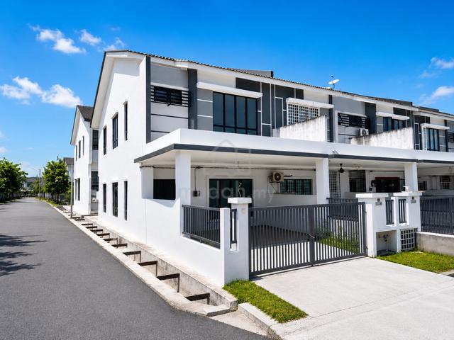Cash Back!! 2 Storey Terrace House @ Semenyih Freehold |Ready Move In 1