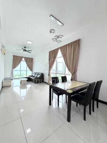 Paragon Residences @ Straits View 1