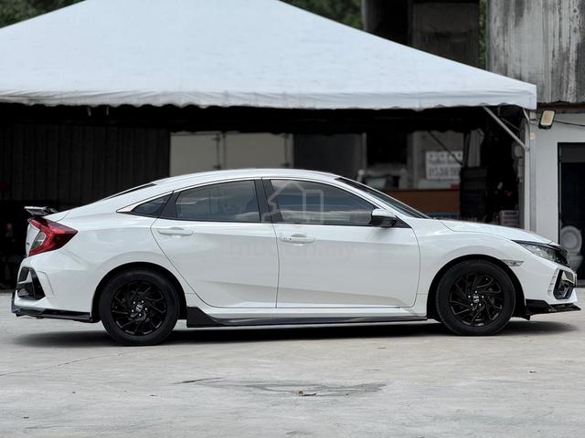 Honda CIVIC 1.8 FC TYPE R BODYKIT FULON 1 OWNER ! - 4
