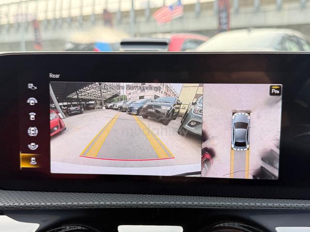 Mercedes Benz A180 1.3 AMG Fully Loaded #Sunroof - 4