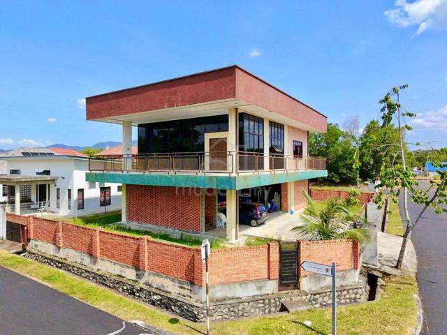 Unique Design Corner Lot 2 Storey Bungalow laman Jasmin Kota Seriemas 1