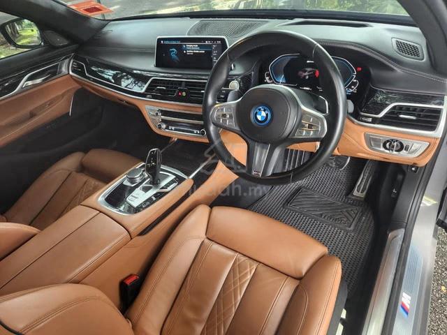 OCT 2022 BMW 740Le (A) Ori M Sport LCi Facelift - 5
