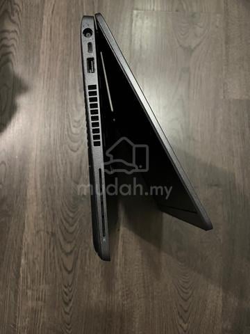 Dell Latitude 5400 - photo 5 of 6