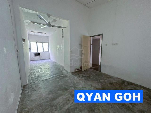 [Below 1m] Ori & Concrete 2 Sty Terrace-Island Park Glades Greenlane 1