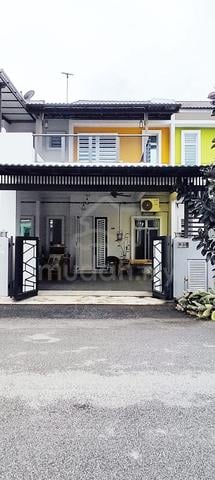 Double storey at Krubung Melaka 1