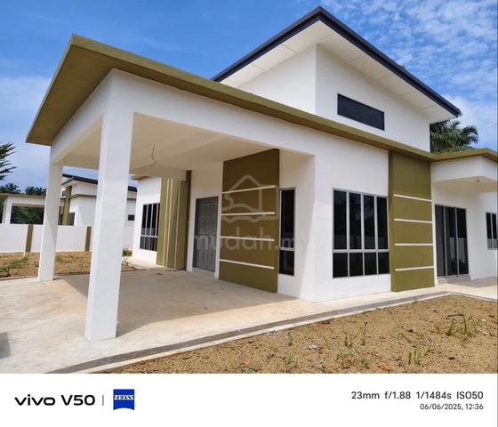 Bungalow House For Sale, 4 Bedroom, 7000sq.ft, Kerdau Termerloh 1