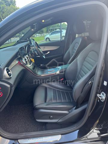 2023 Mercedes-Benz GLC300e Coupe AMG Line - 5