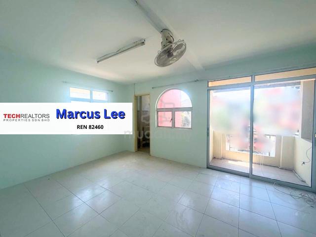 RAJA UDA Mawar Indah 1.5 Storey Townhouse UPPER UNIT Butterworth 1