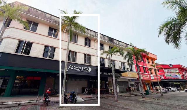 BELOW VALUE - 3 Storeys Teluk Intan Bandar Baru Shop Lot 1