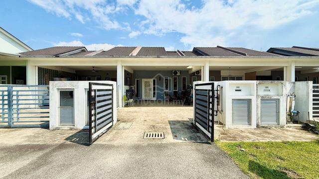Freehold | Single Storey Taman Semarang Intan, Jenderam, Dengkil 1