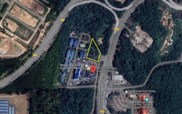 FREEHOLD Commercial Land (Petrol Station) Ayer Keroh, near Toll 1