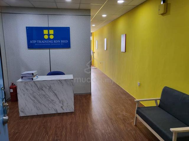Park Avenue New Renovation Fully Furnish Office For Sell 1