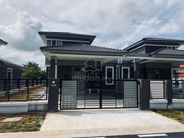 For Sale Single Storey Semi D Sawit Ria @Kelapa Sawit Kulai Johor 1